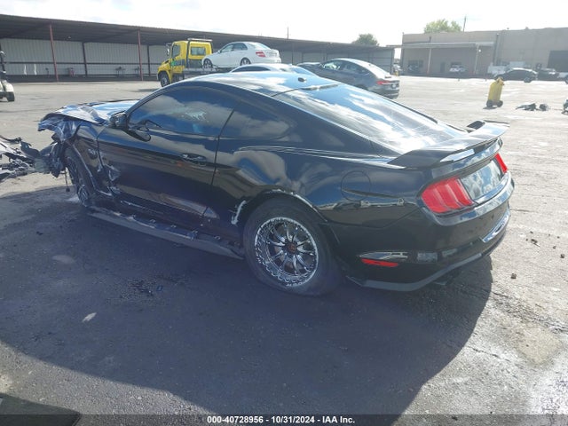 Ford Mustang Gt Premium 2018 1FA6P8CF0J5109332 Image 3