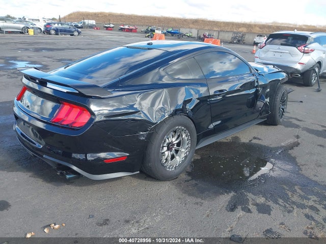 Ford Mustang Gt Premium 2018 1FA6P8CF0J5109332 Image 4