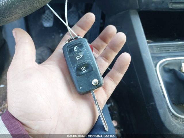 3VW1K7AJ8EM418497 Volkswagen Jetta 2.0l S