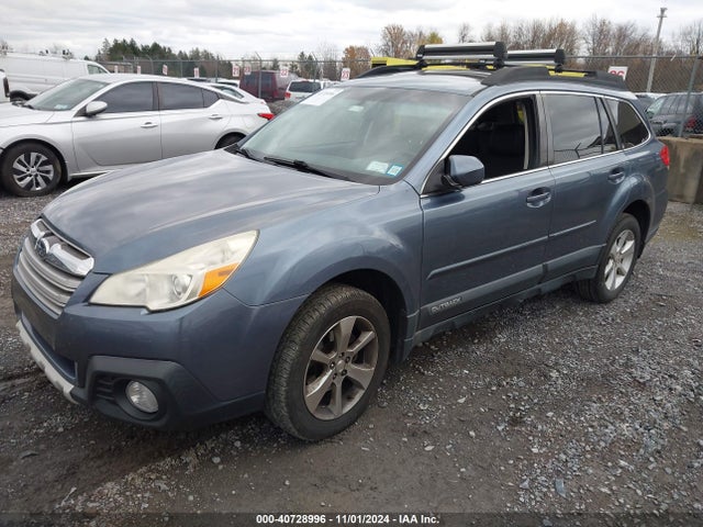 Subaru Outback 2.5i Limited 2014 4S4BRBMC4E3207717 Image 2