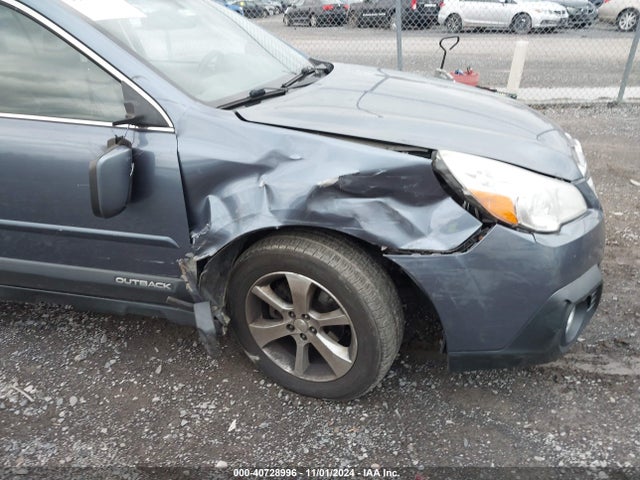 Subaru Outback 2.5i Limited 2014 4S4BRBMC4E3207717 Image 6
