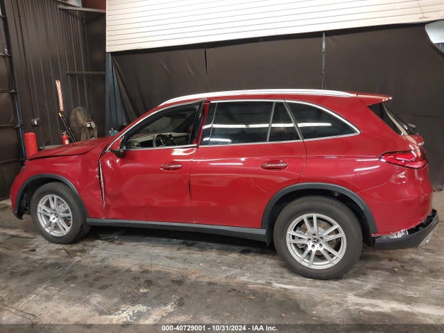 Aukcja sprzedaży 2024 Mercedes-benz Glc 300 4matic Suv, vin: W1NKM4HB4RF194335, numer aukcji: 40729001