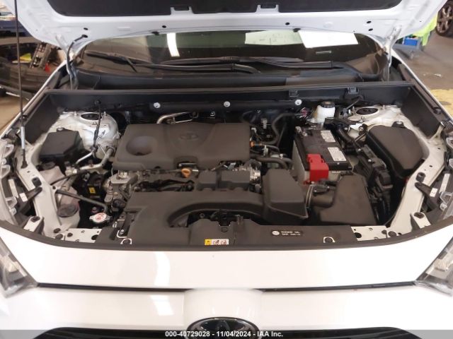 2T3P1RFV5RC454340 Toyota Rav4 Xle