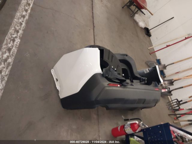 2T3P1RFV5RC454340 Toyota Rav4 Xle
