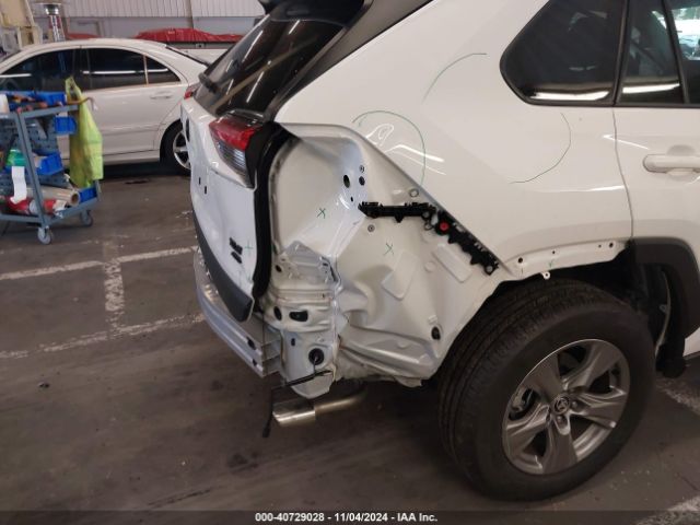 2T3P1RFV5RC454340 Toyota Rav4 Xle