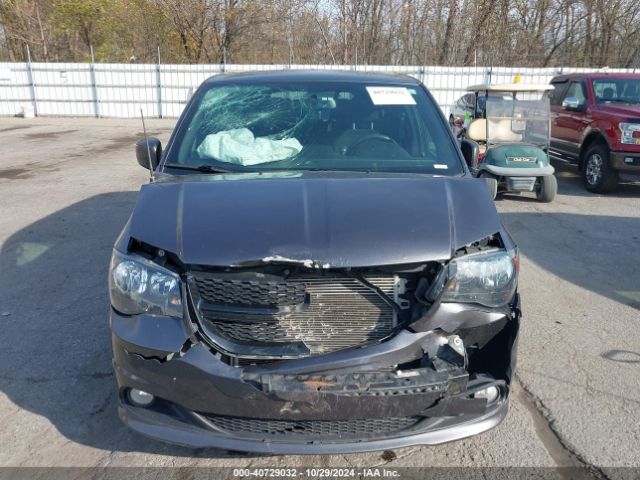 2C4RDGBG7JR153318 Dodge Grand Caravan Se Plus