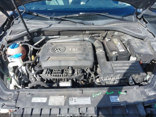 1VWDT7A34HC018597 Volkswagen Passat 1.8t R-line