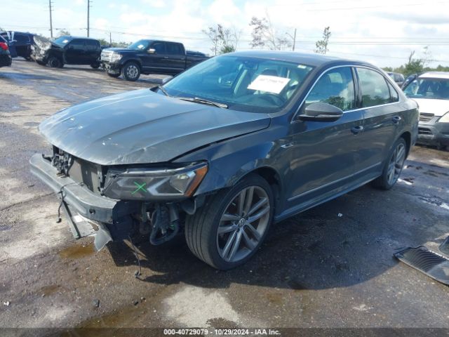 1VWDT7A34HC018597 Volkswagen Passat 1.8t R-line