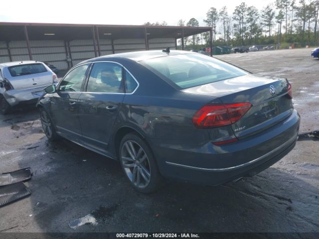 1VWDT7A34HC018597 Volkswagen Passat 1.8t R-line
