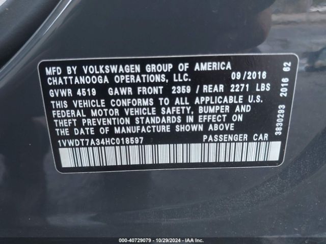1VWDT7A34HC018597 Volkswagen Passat 1.8t R-line