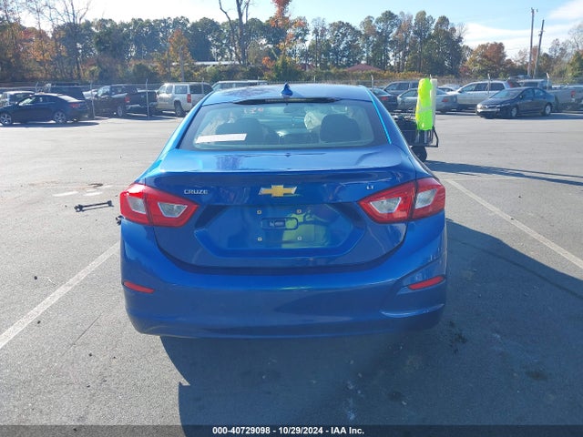 Chevrolet Cruze Lt Auto 2018 1G1BE5SM2J7178226 Image 16