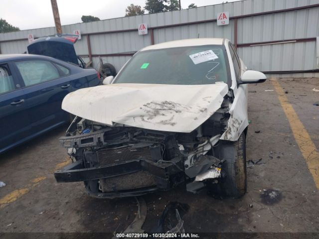 3KPA24AB8KE205176 KIA RIO S