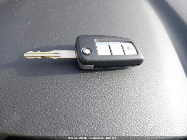 JN1BJ1AV2MW307861 Nissan Rogue Sport S Fwd Xtronic Cvt