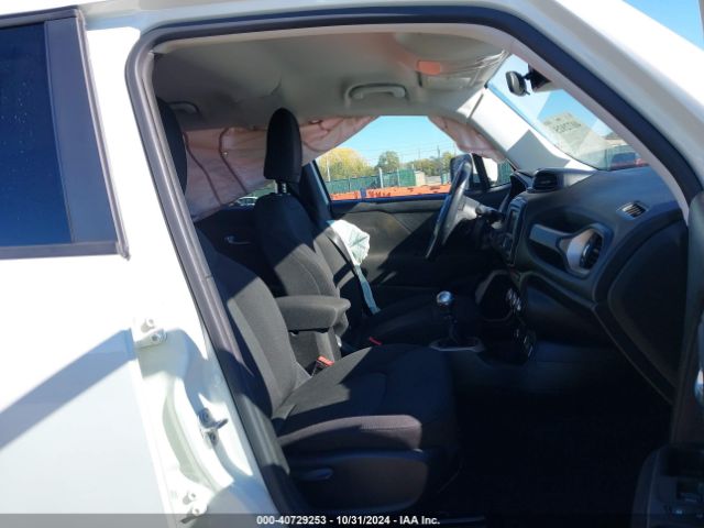 ZACCJBBH9FPB98993 Jeep Renegade Latitude