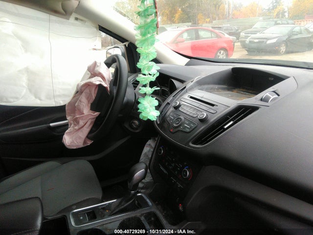 Ford ESCAPE SE 2018 1FMCU0GD2JUC32499 Image 5