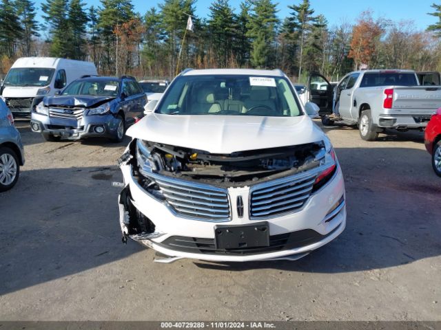 5LMCJ3D94JUL30117 Lincoln Mkc Reserve