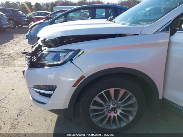5LMCJ3D94JUL30117 Lincoln Mkc Reserve
