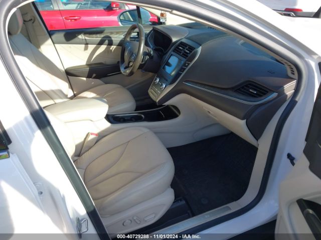 5LMCJ3D94JUL30117 Lincoln Mkc Reserve