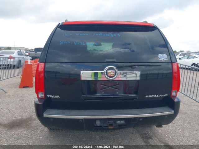 1GYS3BEF5ER180131 Cadillac Escalade Luxury