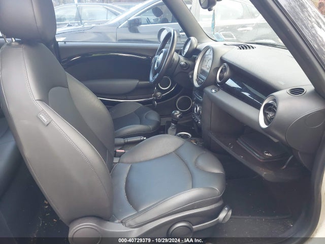 2012 MINI COOPER WMWSU3C54CT263923 Photo 4
