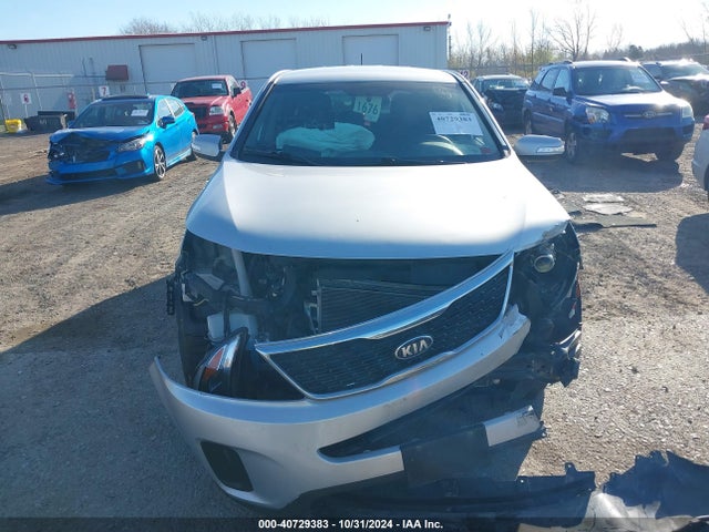 KIA SORENTO LX 2014 5XYKTCA66EG522234 Image 12