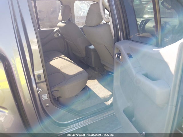 Nissan Frontier Sv 2018 1N6AD0ER1JN762612 Image 8