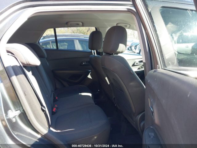 KL7CJKSB2MB325227 Chevrolet Trax Fwd Ls