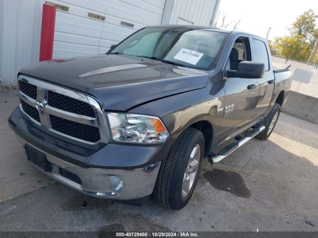 1C6RR7KT5KS525504 RAM 1500 Classic Tradesman  4x4 5'7 Box