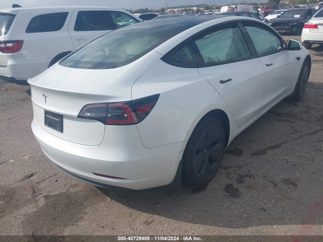 2023 TESLA MODEL 3 5YJ3E1EA5PF550652 Photo 3