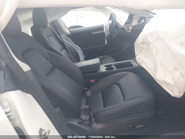 2023 TESLA MODEL 3 5YJ3E1EA5PF550652 Photo 4