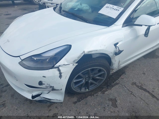 2023 TESLA MODEL 3 5YJ3E1EA5PF550652 Photo 5