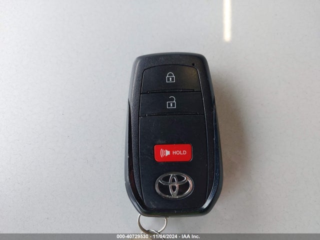 Toyota Prius Le Awd-e 2024 JTDADABU5R3011599 Image 11