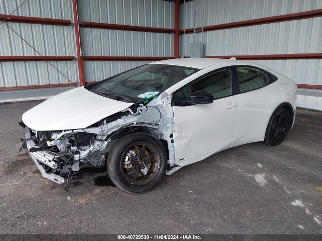 Toyota Prius Le Awd-e 2024 JTDADABU5R3011599 Image 2