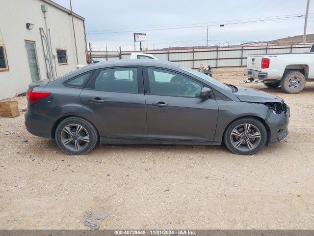 Ford FOCUS SE 2018 1FADP3F27JL229580 Image 13