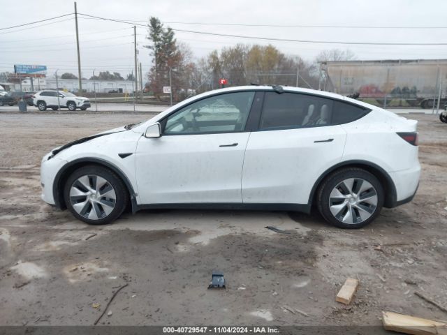 7SAYGDEE1NF337878 Tesla Model Y Long Range Dual Motor All-wheel Drive