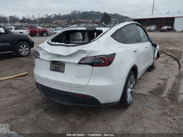 7SAYGDEE1NF337878 Tesla Model Y Long Range Dual Motor All-wheel Drive