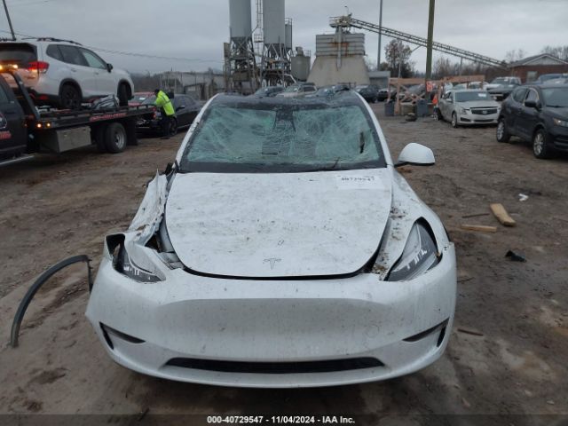 7SAYGDEE1NF337878 Tesla Model Y Long Range Dual Motor All-wheel Drive