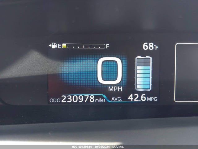 Toyota Prius Two 2016 JTDKBRFU4G3021766 Image 7