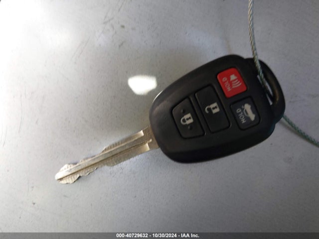 Toyota COROLLA LE 2019 5YFBURHE2KP879379 Image 11