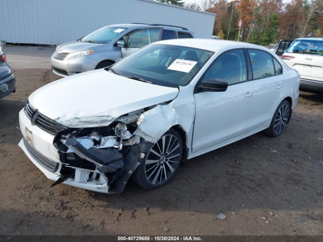 3VW1K7AJ9EM433834 Volkswagen Jetta 2.0l S