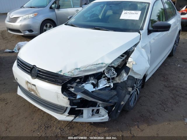 3VW1K7AJ9EM433834 Volkswagen Jetta 2.0l S