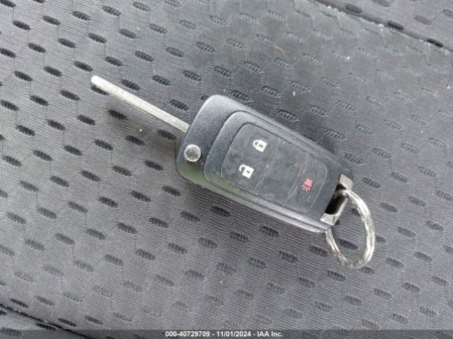 2GNALAEK1F1172330 Chevrolet EQUINOX LS