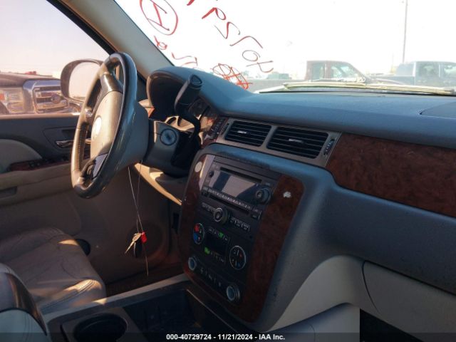 2007 CHEVROLET SUBURBAN 3GNFC16067G271642 Photo 6