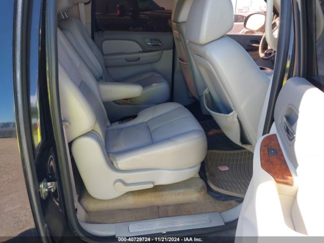 2007 CHEVROLET SUBURBAN 3GNFC16067G271642 Photo 7