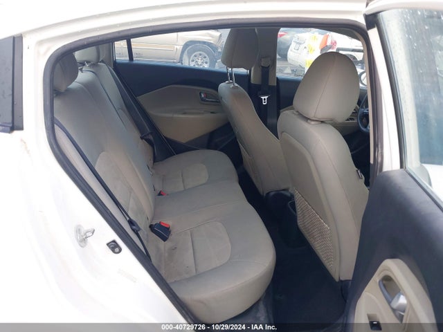 KNADM4A33F6505071 KIA RIO LX