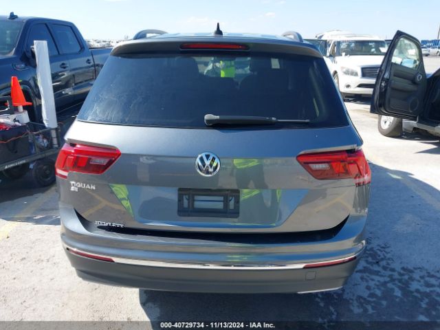3VV3B7AX0LM012471 Volkswagen Tiguan 2.0t Se/2.0t Se R-line Black/2.0t Sel