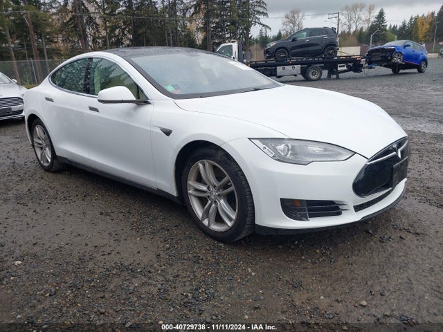 2013 TESLA MODEL S 5YJSA1CN7DFP09907 Photo 0