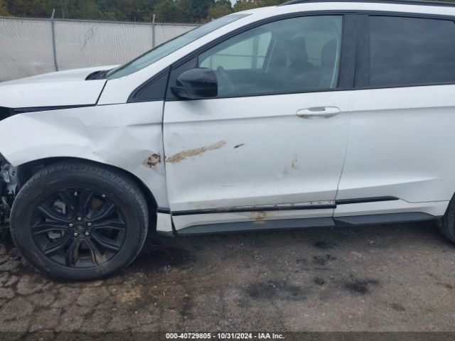 2FMPK4G98NBA85014 Ford EDGE SE