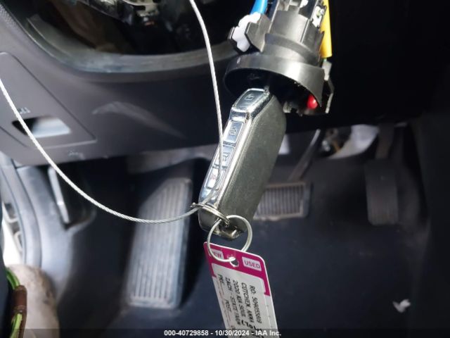 KNDJ23AU8L7056989 KIA SOUL S