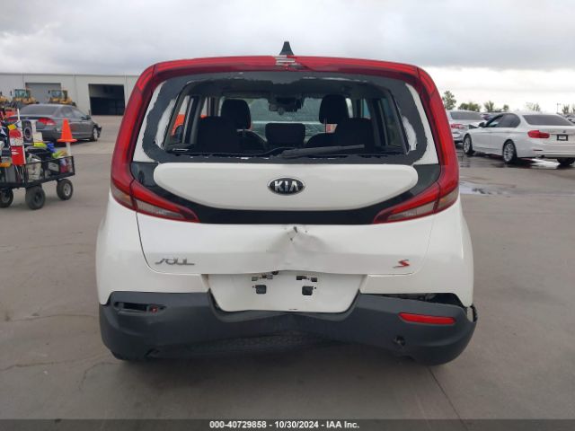 KNDJ23AU8L7056989 KIA SOUL S